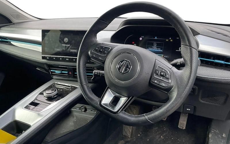 Used MG MG5 EV Trophy 114 kW (156 HP) 2022 Blue Estate