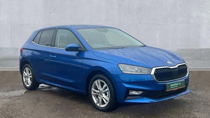 Race blue New 2025 Skoda Fabia SE L Hatchback | £21,500 (Fair price) - Image 1/4