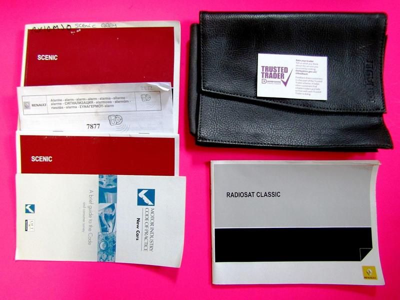 Grey Used 2010 Renault Scénic III Expression MPV | £2,695 (Fair price) - Image 1/3