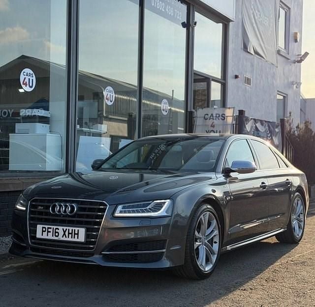 Used Audi S8 Advanced 520 HP (382 kW) 2016 Grey Sedan