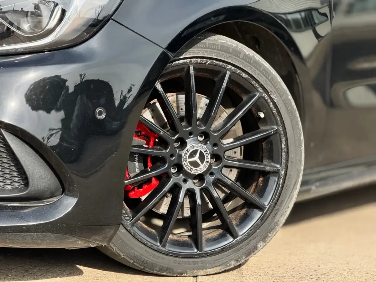 Usado Mercedes A220 AMG Line Premium Plus 2017 Preto Citadino