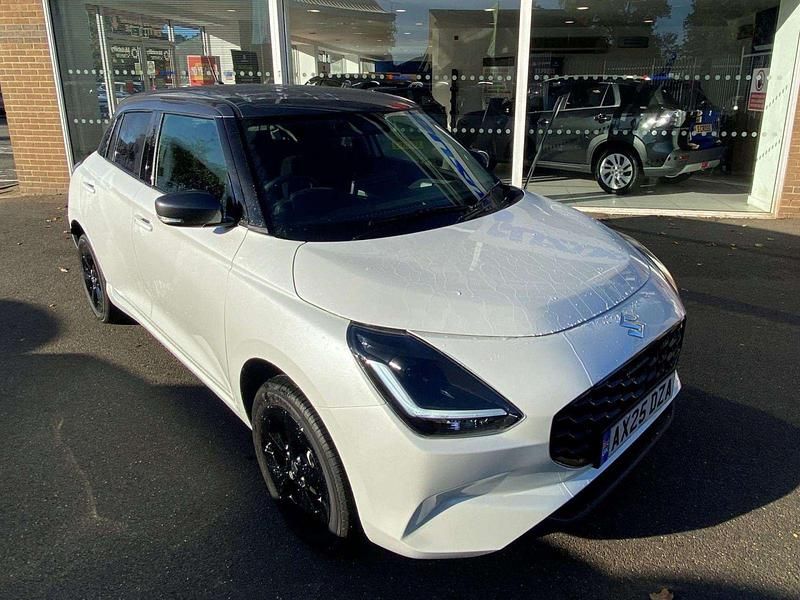 Pure white / mineral grey Used 2025 Suzuki Swift Hatchback | £18,499 - Image 1/3