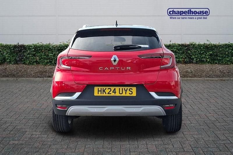 Second-hand Renault Captur Techno 90 CP (66 kW) 2024 SUV