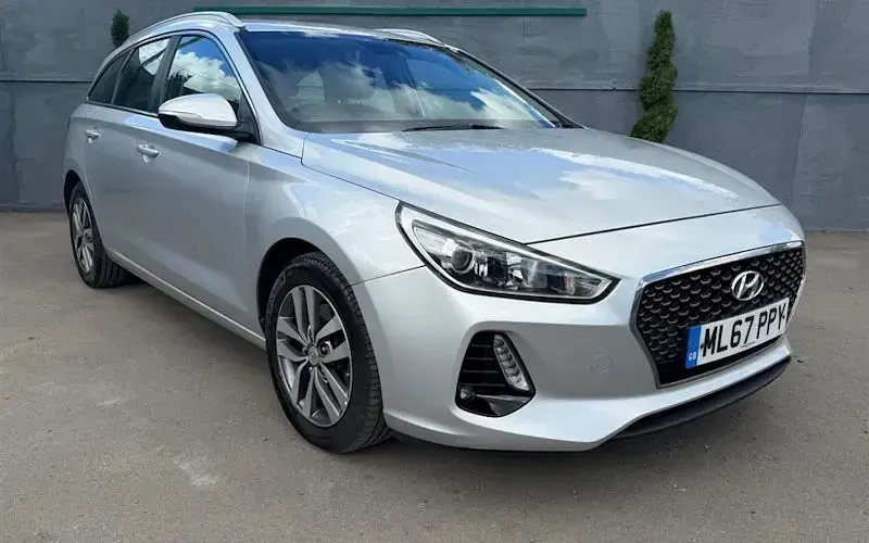 Used Hyundai i30 SE 140 HP (102 kW) 2019 Estate