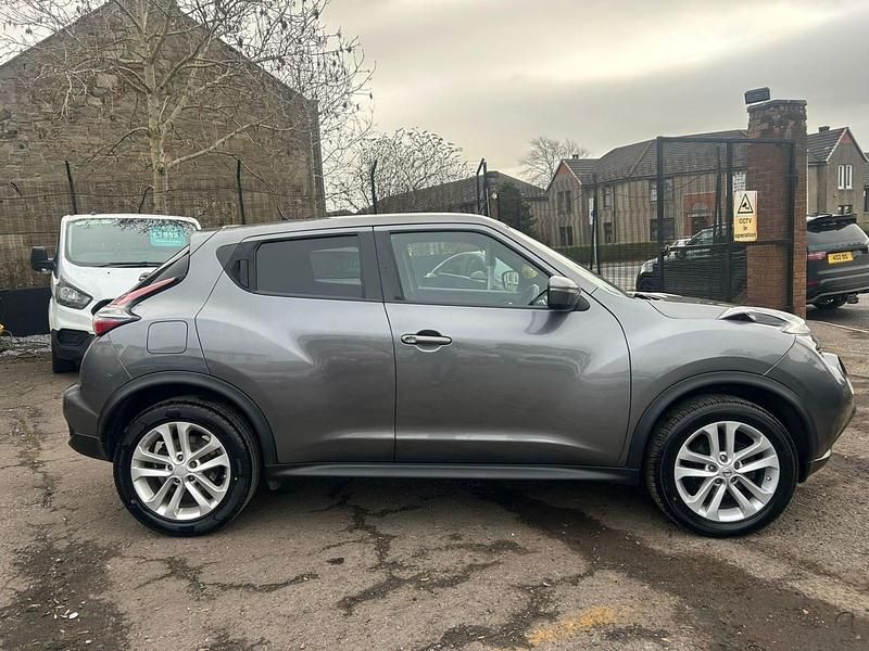 Used Nissan Juke Acenta Premium 110 HP (80 kW) 2015 Grey SUV