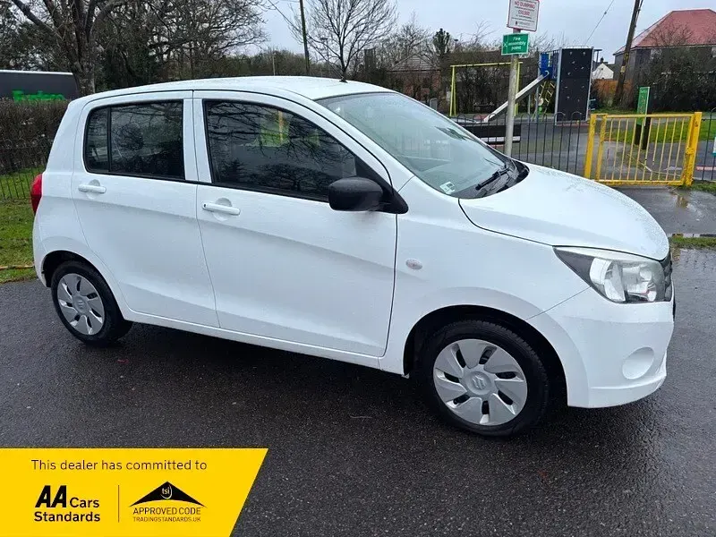 Used Suzuki Celerio 68 HP (50 kW) 2015 White Hatchback