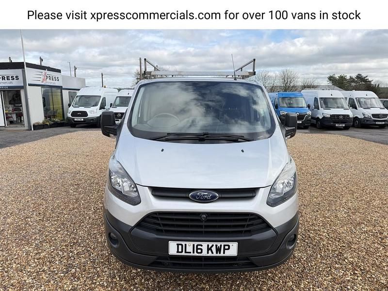 Used Ford Transit Custom 100 HP (73 kW) 2016 Silver Van