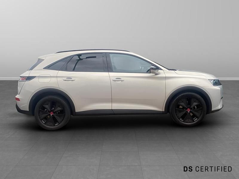 White Used 2025 DS Automobiles DS7 Crossback Performance Line Plus SUV | £30,995 (Fair price) - Image 1/4