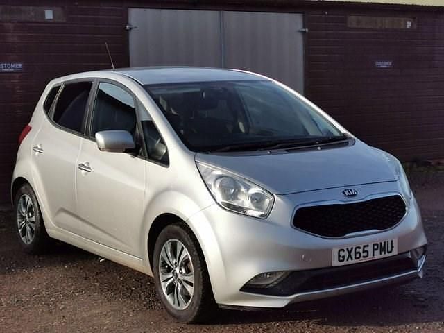 Used Kia Venga 123 HP (90 kW) 2015 Silver Hatchback