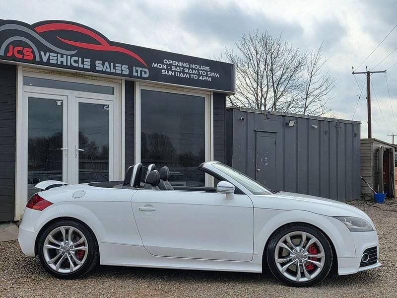 Used Audi TTS Performance 272 HP (200 kW) 2008 White Cabriolet