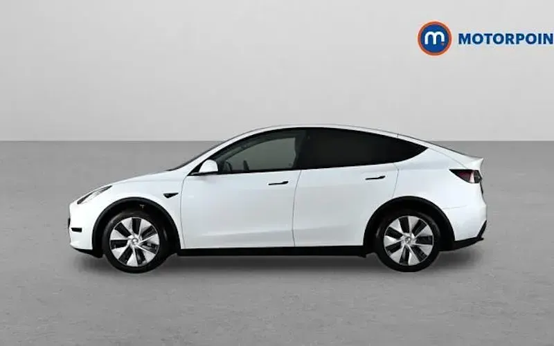 Used Tesla Model Y RWD 219 kW (299 HP) 2024 White SUV