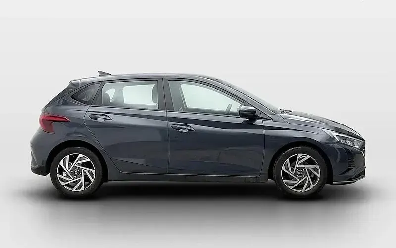 Used Hyundai i20 Advanced 101 HP (74 kW) 2025 Grey Hatchback
