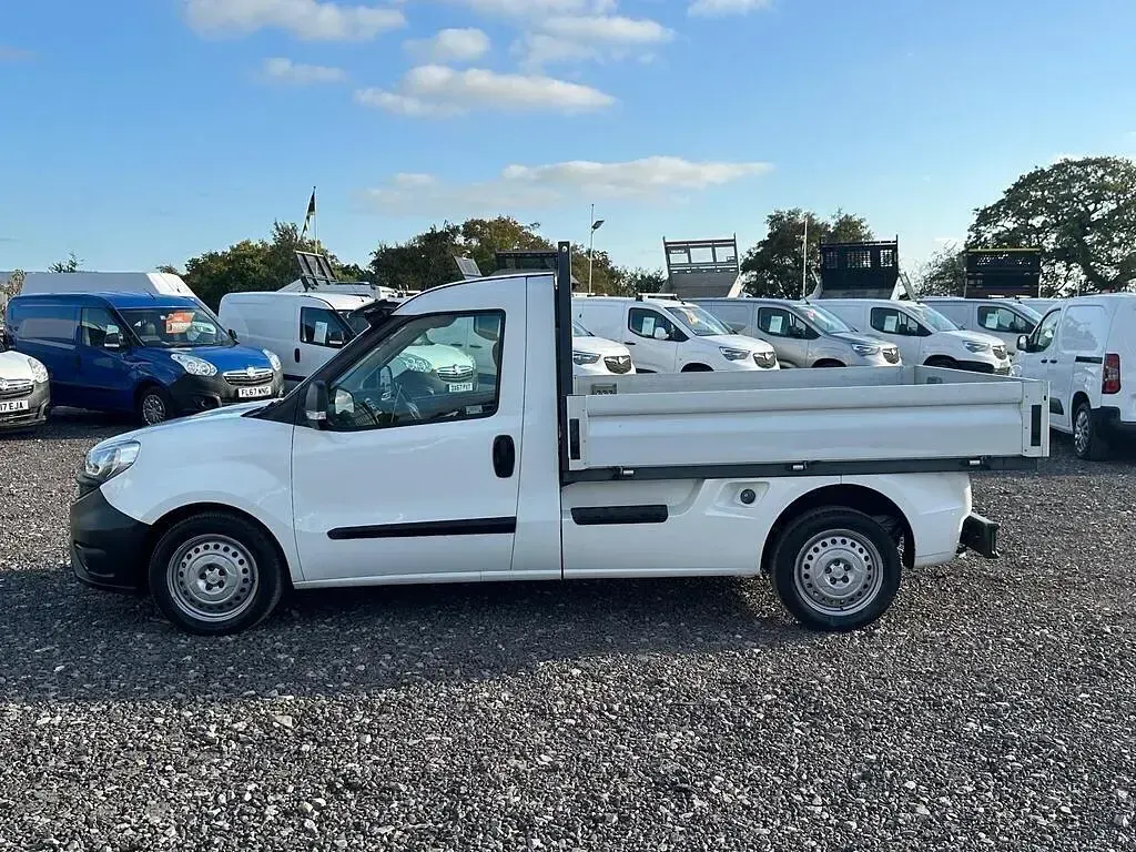 Used Fiat Doblò 2017 White MPV