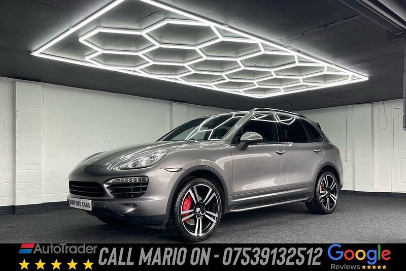 Grey Used 2011 Porsche Cayenne SUV | £11,490 (Fair price) - Image 1/4