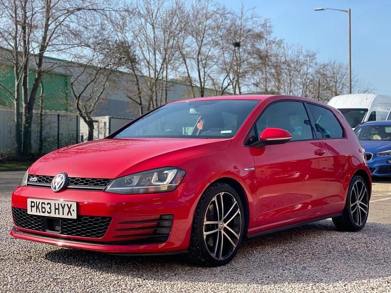 Used VW Golf VII GTD 150 HP (110 kW) 2013 Red Hatchback