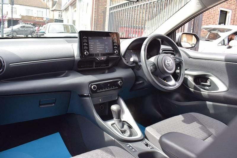 Used Toyota Yaris Hybrid 2023 Grey Hatchback