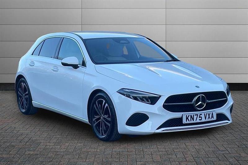 New Mercedes A200 Executive 163 HP (119 kW) 2025 Polar white Hatchback
