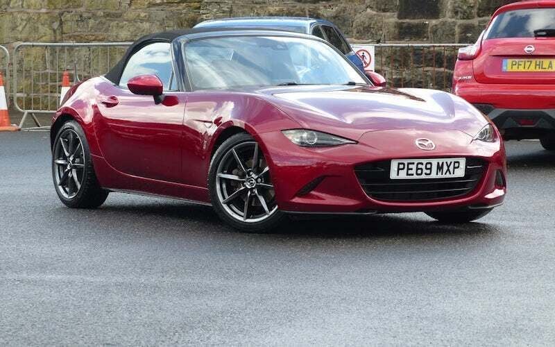 Red Used 2019 Mazda MX5 Inclusive Cabriolet | £18,999 (A bit pricey) - Image 1/4