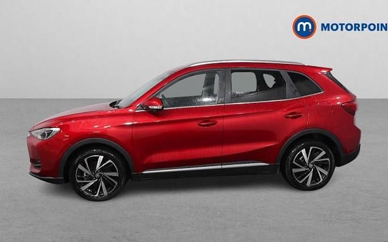 Used MG ZS Trophy 196 HP (144 kW) 2025 Red SUV