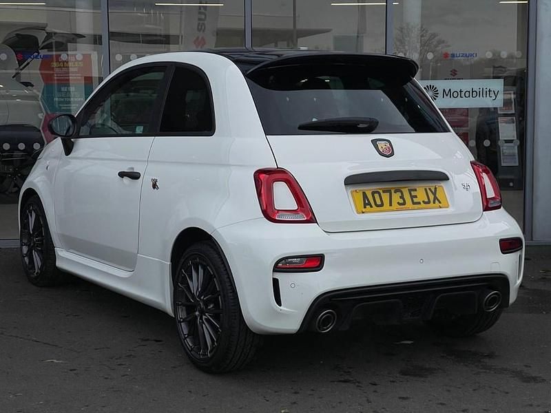Used Abarth 595 165 HP (121 kW) 2024 White Hatchback