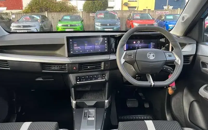 Used Vauxhall Frontera 83 kW (113 HP) 2025 Blue SUV