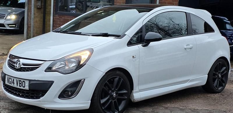 Used Vauxhall Corsa Edition 2014 White Hatchback