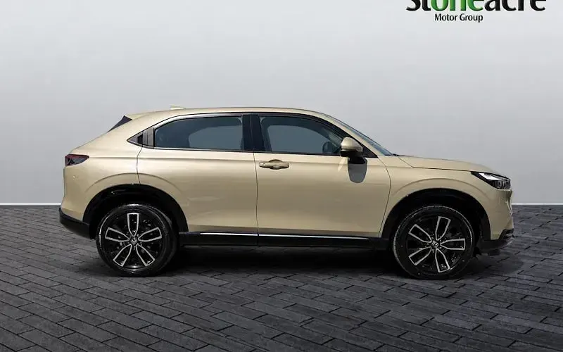 Used Honda HR-V Advance 131 HP (96 kW) 2024 Beige SUV