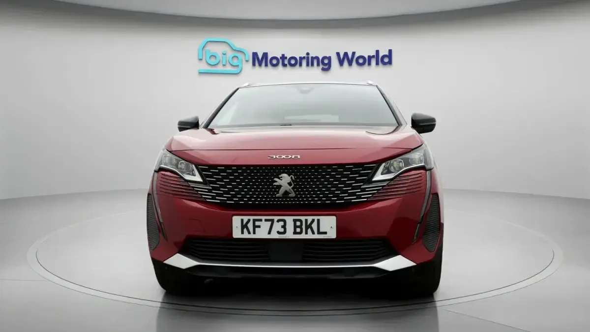 Gebraucht Peugeot 3008 GT 134 PS (98 kW) 2024 Rot SUV