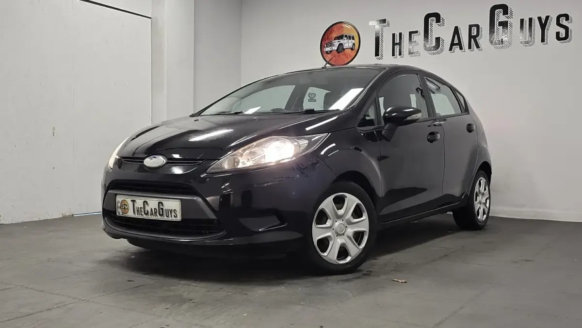 Używany Ford Fiesta 96 KM (70 kW) 2010 Czarny Hatchback