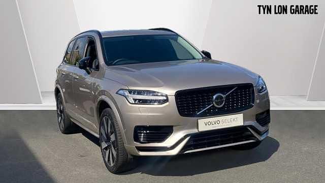 Grey Used 2024 Volvo XC90 Plus SUV | £48,731 (Expensive) - Image 1/3