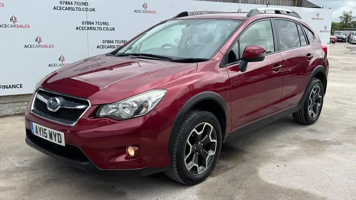 Used Subaru XV 150 HP (110 kW) 2015 Red SUV