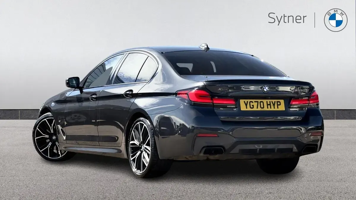 Used BMW M550 Comfort Edition 523 HP (384 kW) 2020 Grey Sedan