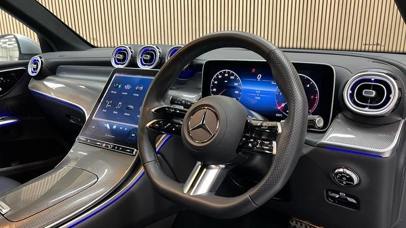 Used Mercedes GLC300 AMG Line Premium 269 HP (197 kW) 2024 Silver SUV