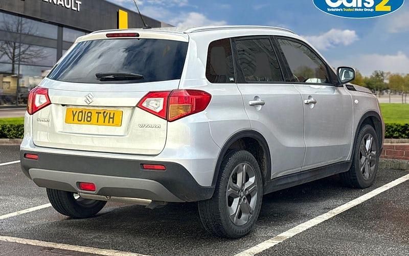 Second-hand Suzuki Vitara SZ-T 120 CP (88 kW) 2018 Argintiu SUV