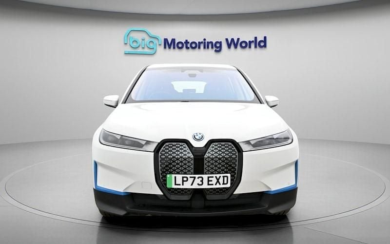 Used BMW iX Sport Line 239 kW (326 HP) 2024 White SUV