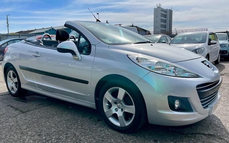 Used Peugeot 207 Sport 110 HP (80 kW) 2012 Silver Cabriolet