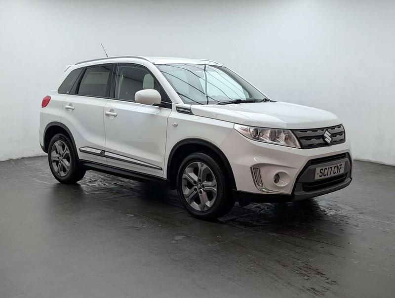 Used Suzuki Vitara SZ-T 120 HP (88 kW) 2017 White SUV