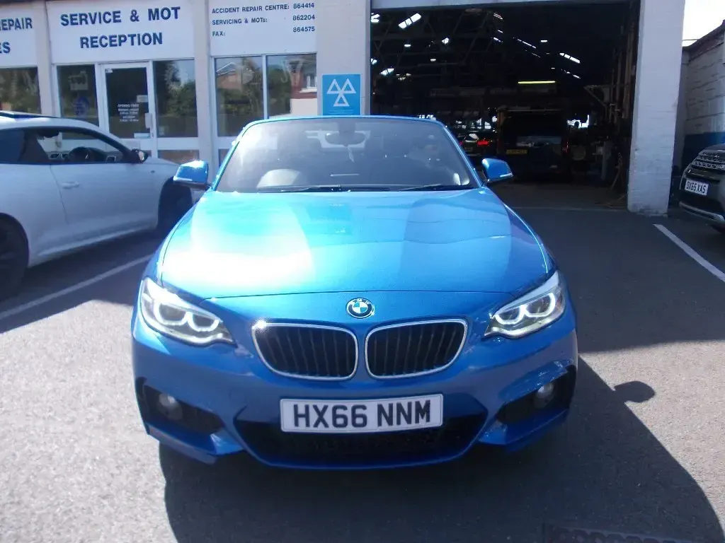 Used BMW 220 M Sport 190 HP (139 kW) 2016 Blue Cabriolet