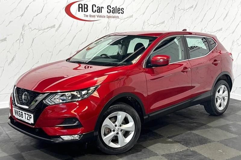 Red Used 2018 Nissan Qashqai Acenta Premium SUV | £11,999 (Fair price) - Image 1/1