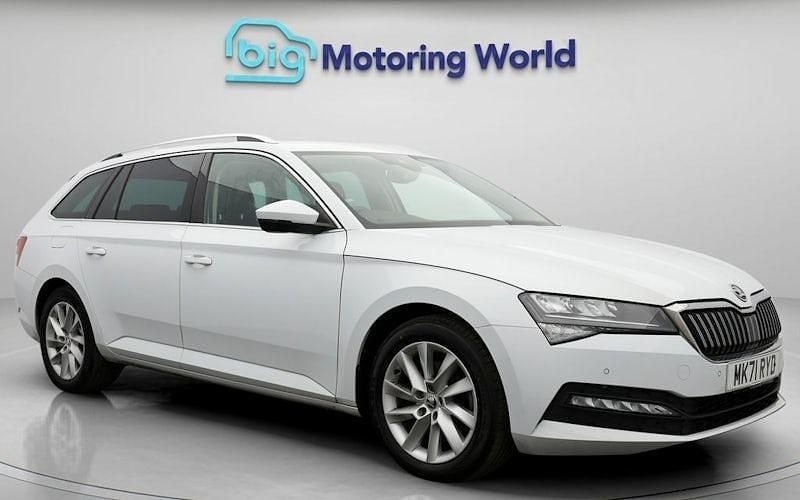 Used 2022 Skoda Superb SE Technology Estate | £16,500 (Fair price) - Image 1/4