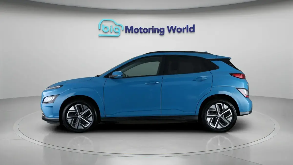 Used Hyundai Kona Premium 150 kW (204 HP) 2022 Blue SUV