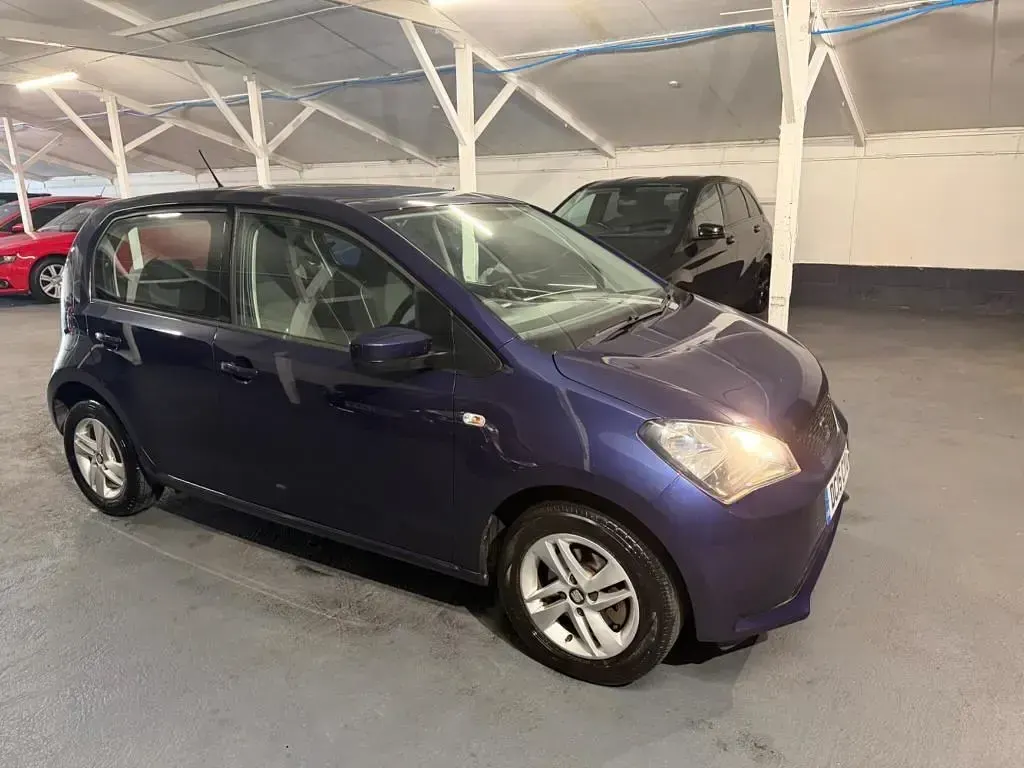Usado Seat Mii SE 75 CV (55 kW) 2015 Beige Utilitario