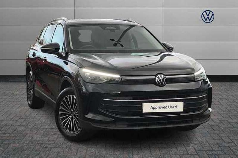 Used 2025 VW Tiguan SUV | £31,490 (Fair price) - Image 1/4