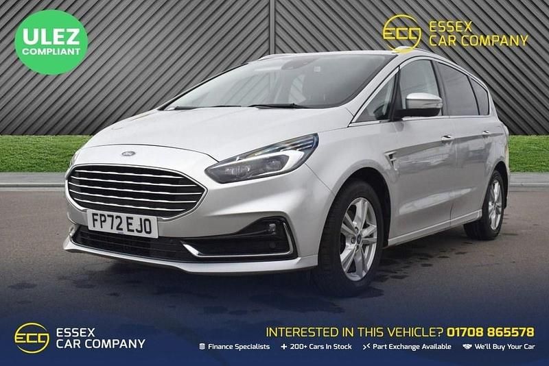 Usado Ford S-MAX Titanium 150 HP (110 kW) 2022 Prateado Monovolume