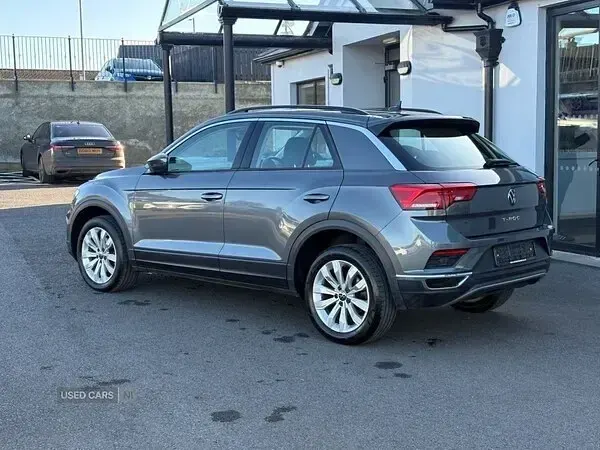 Used VW T-Roc SE 150 HP (110 kW) 2021 Grey SUV