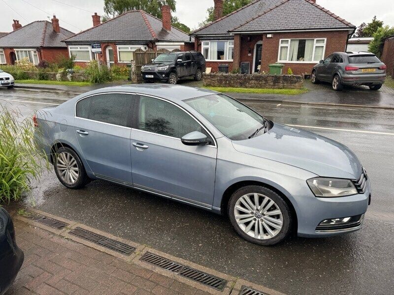 Used VW Passat Sportline 2012 Grey Sedan