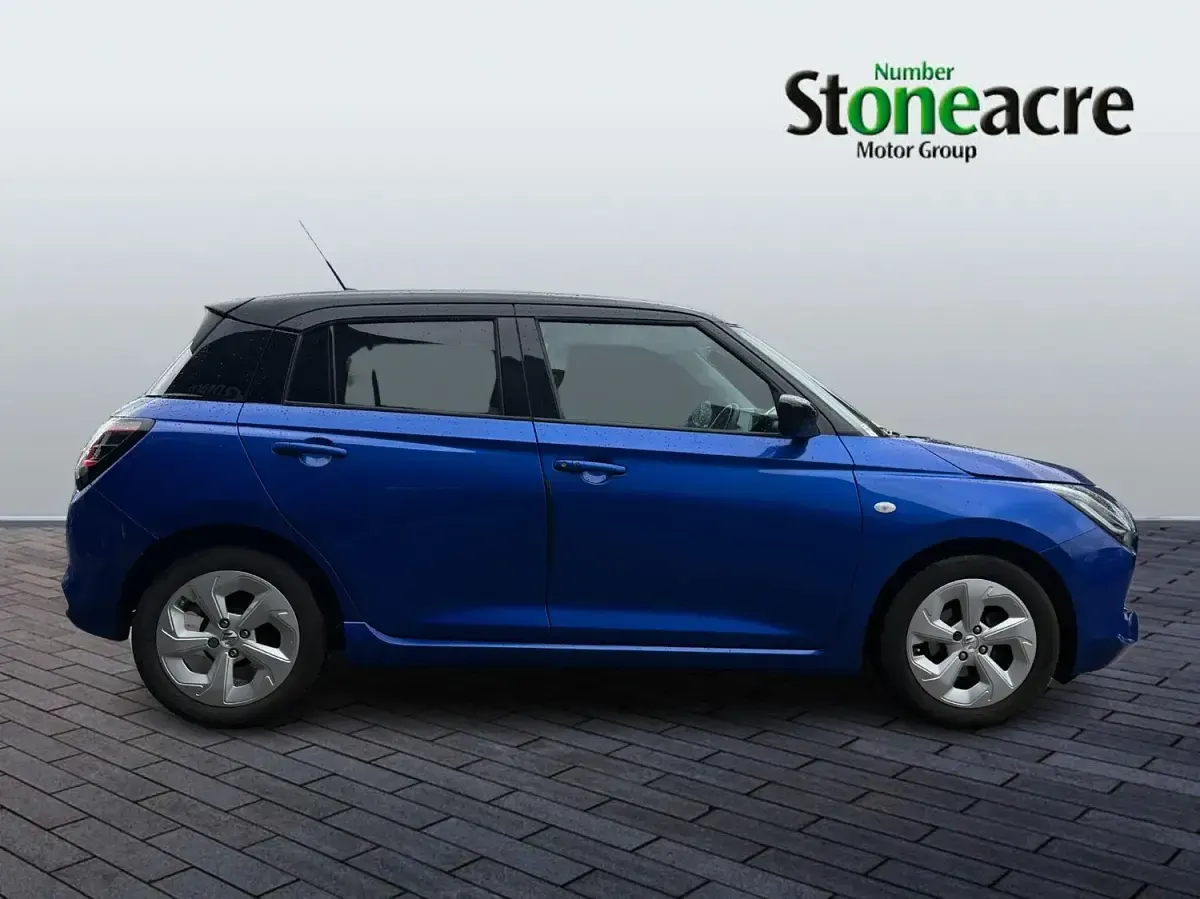 Used Suzuki Swift 82 HP (60 kW) 2024 Blue Hatchback