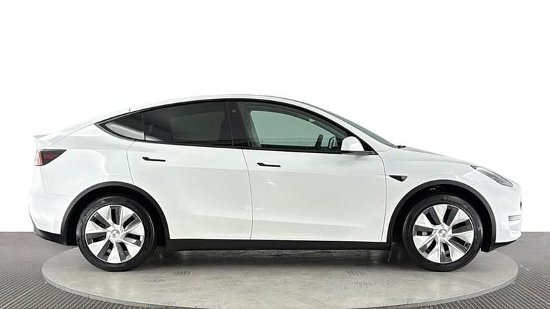 Used Tesla Model Y RWD 254 kW (346 HP) 2023 White SUV