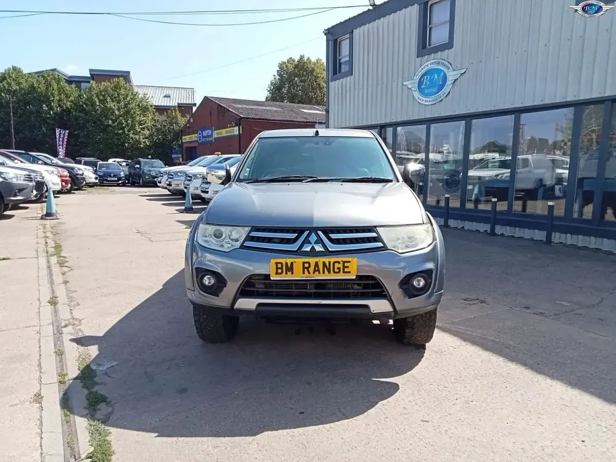 Used Mitsubishi L200 Warrior 176 HP (129 kW) 2014 Grey Pickup