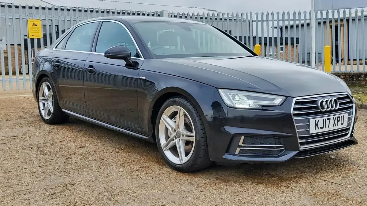 Used Audi A4 S-Line 190 HP (139 kW) 2017 Black Sedan